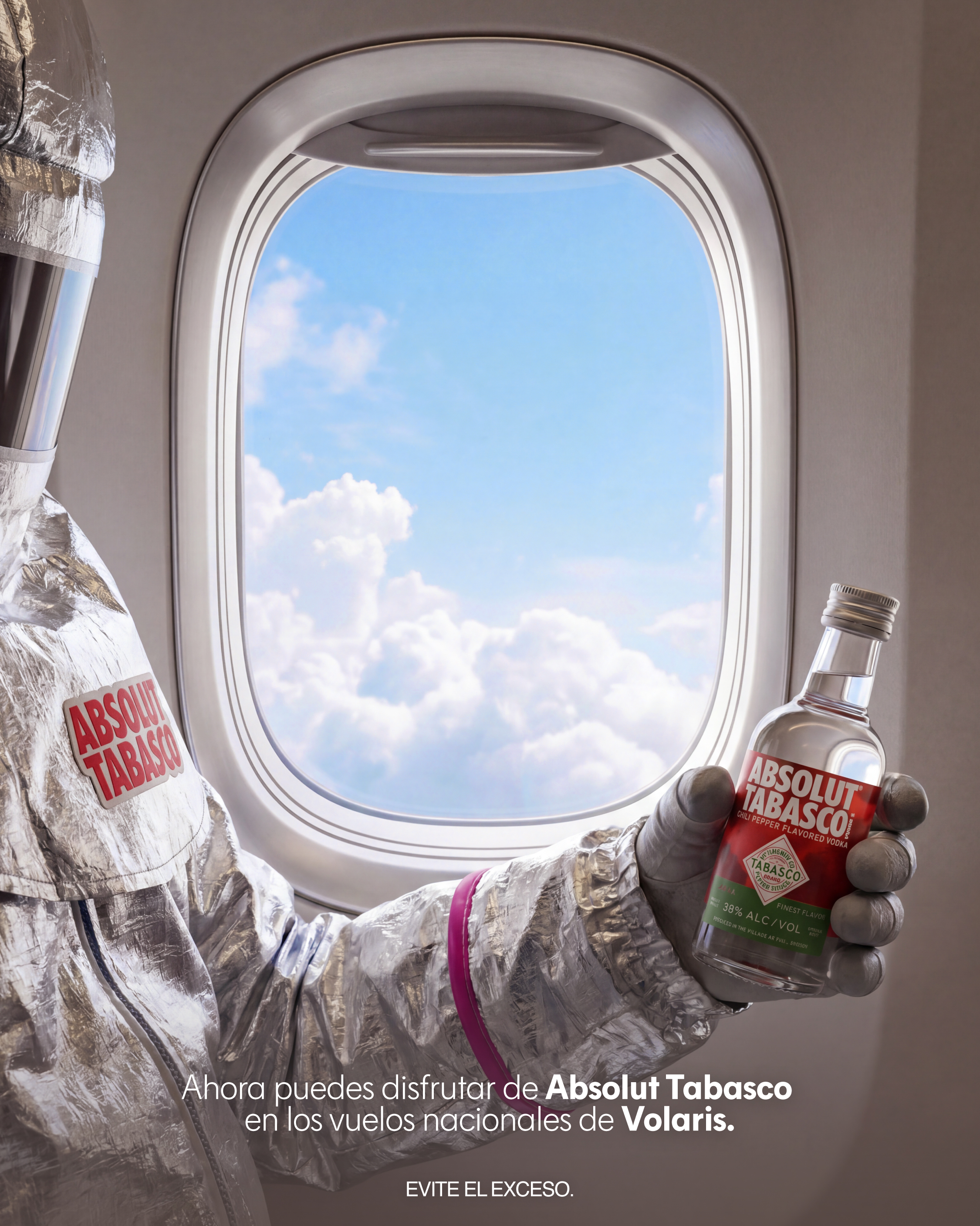 Absolut Tabasco — cabina Volaris con ají